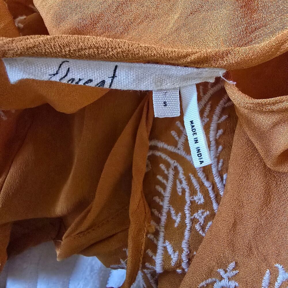 Anthropologie Floreat Sunglow Embroidered Caftan Kimono Blouse - Picture 6 of 11